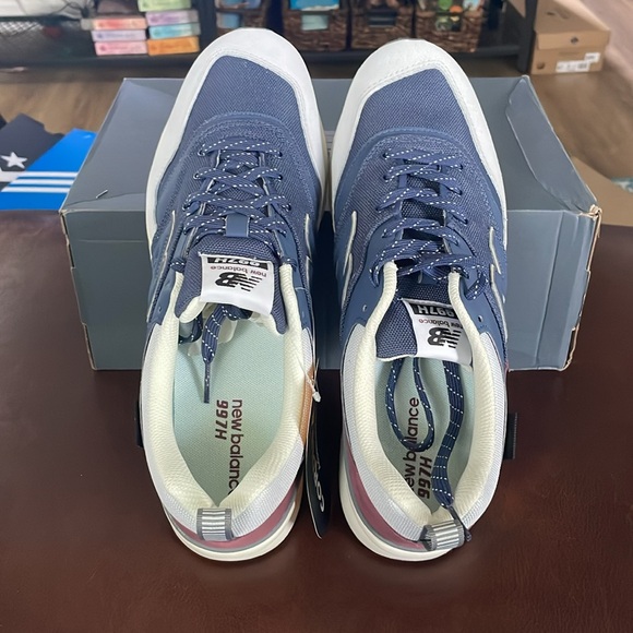 New Balance Classics Blue Grey Mens 11 - Picture 2 of 5